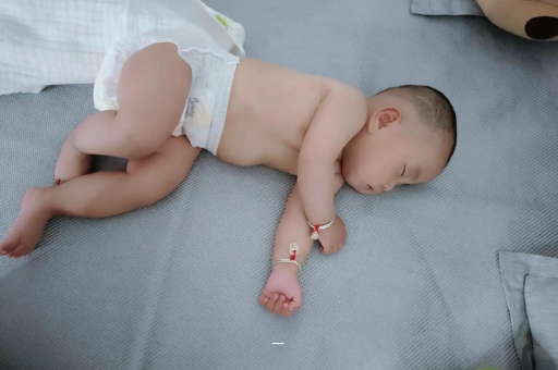 海丰宝宝黄疸值多少才正常